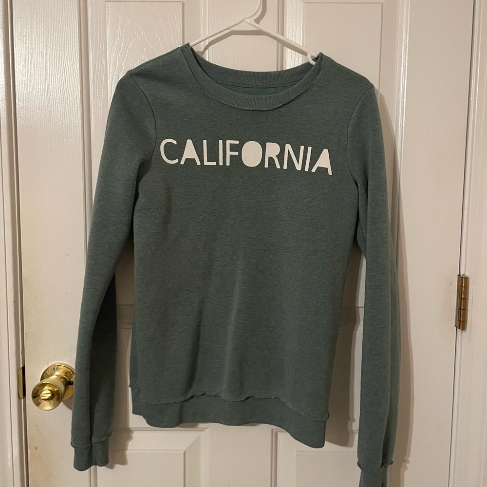 3/$15 Well Worn “California” Sweatshirt